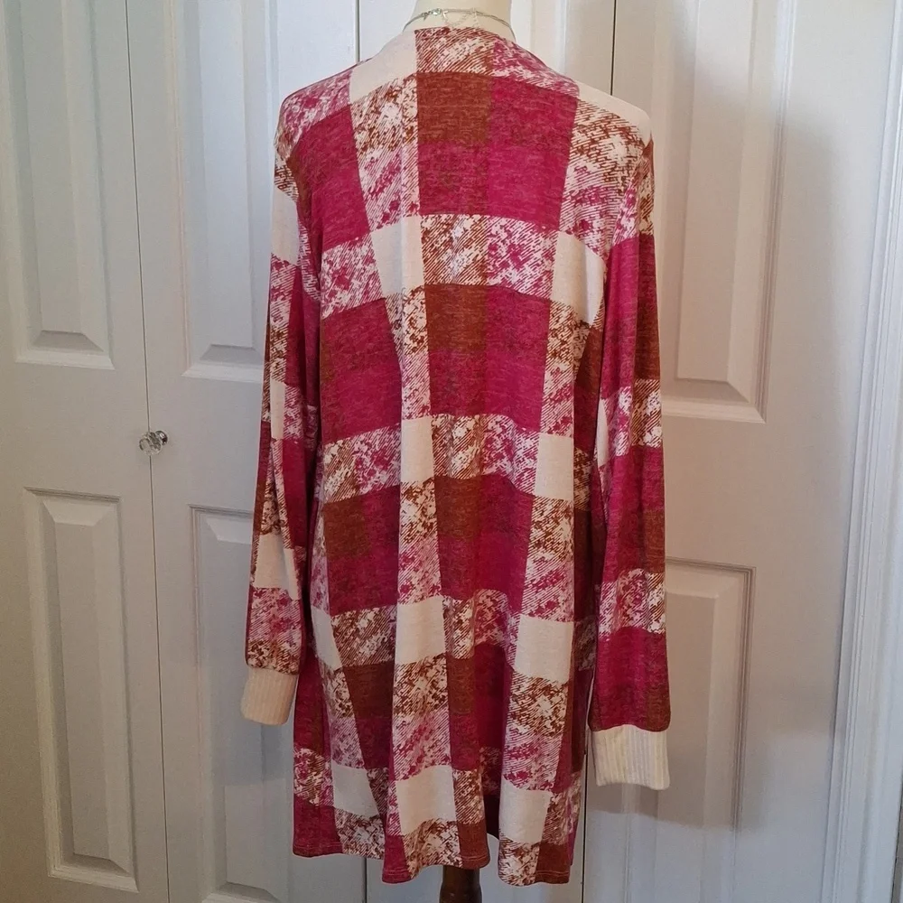 Plaid Open-Front Cardigan Sweater - Picture 5 of 6